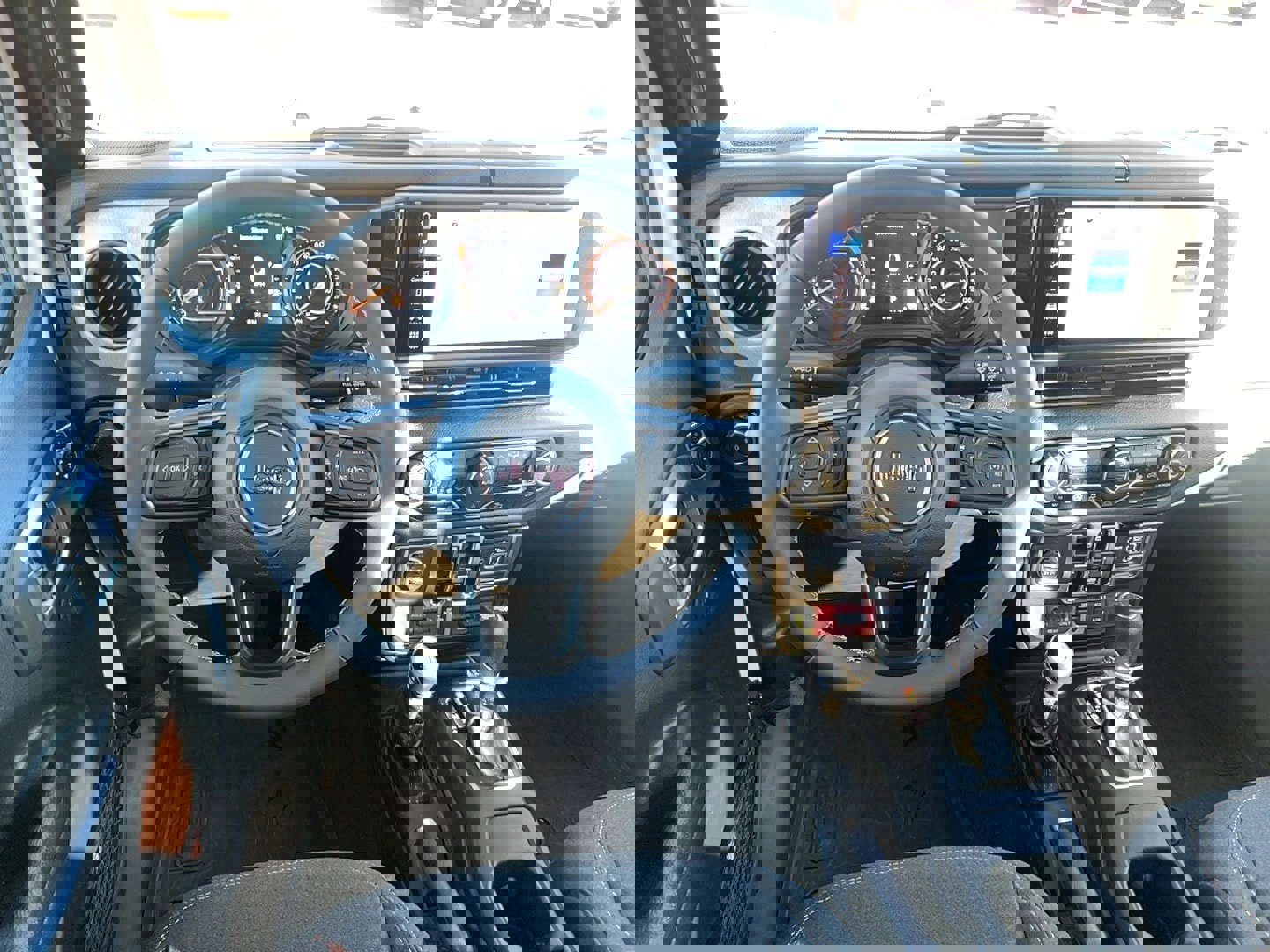 Used 2024 Jeep Wrangler Willys image 16