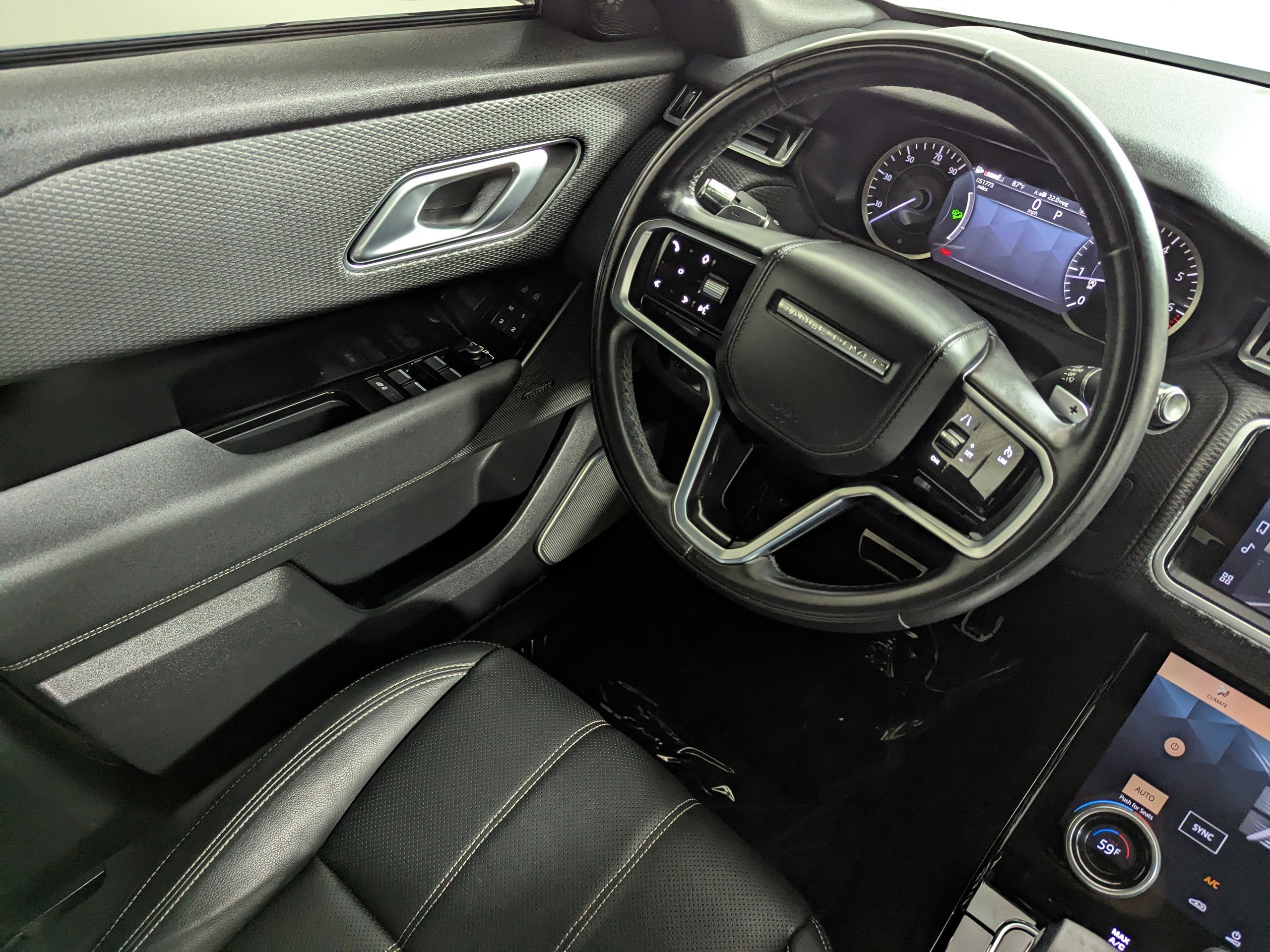 Used 2022 Land Rover Range Rover Velar R-Dynamic S AWD/4WD image 9