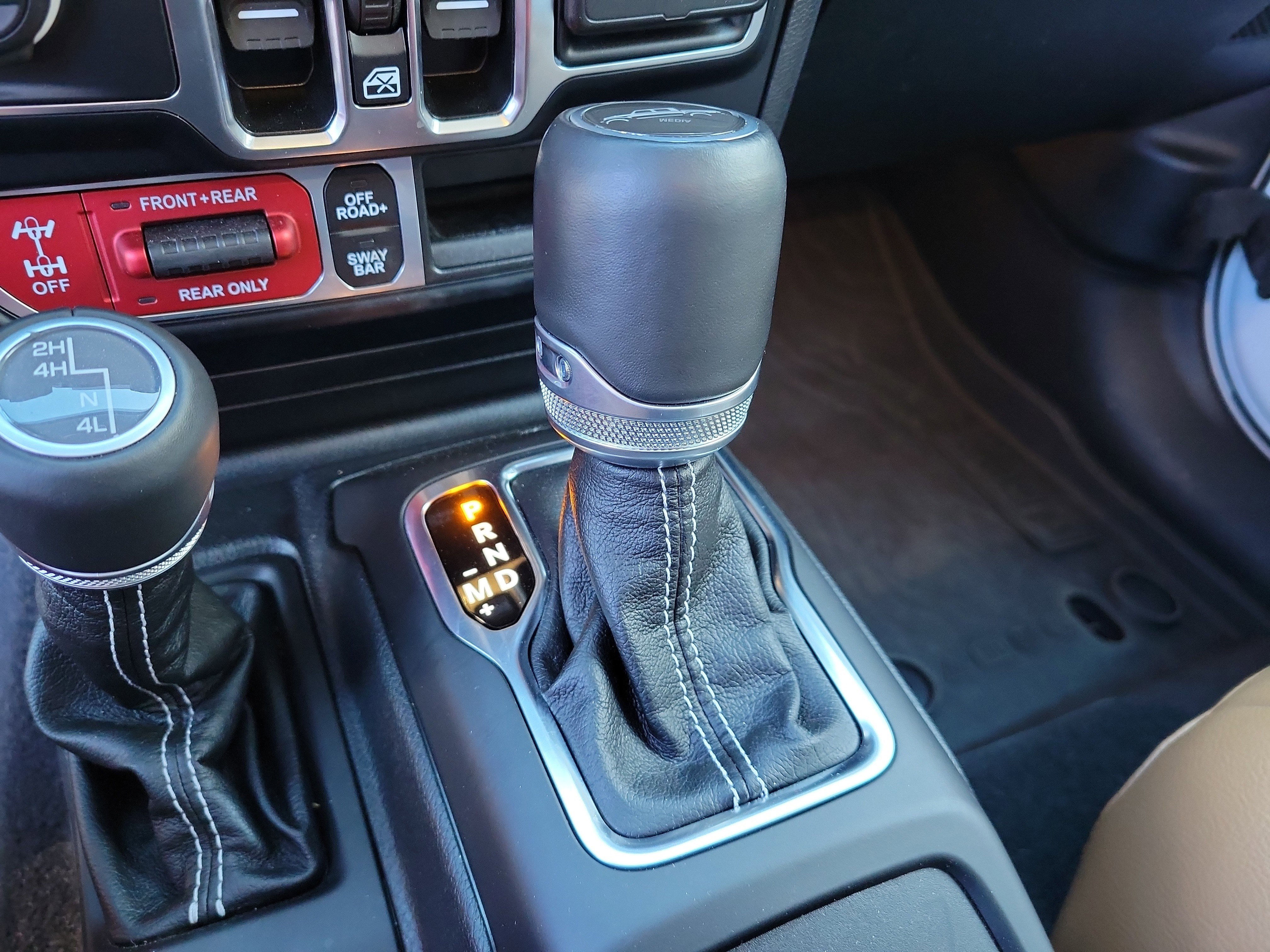 Used 2023 Jeep Gladiator Rubicon w/ LED Lighting Group image 19