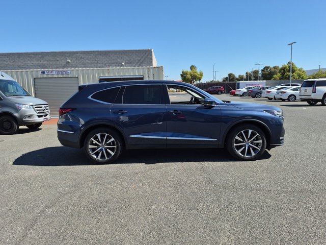 Used 2025 Acura MDX w/ Technology Package AWD/4WD image 4