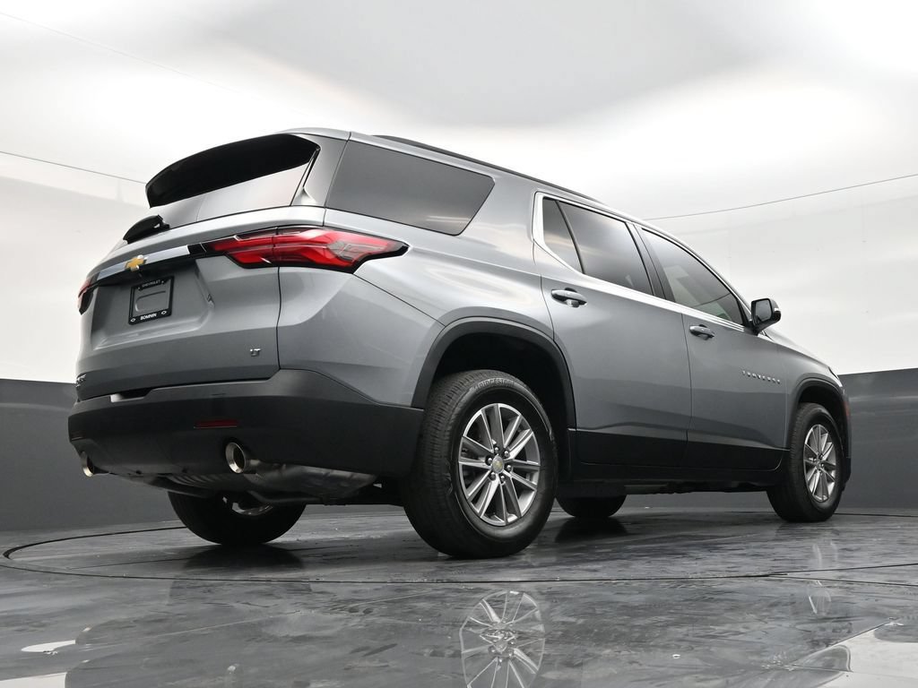 Used 2024 Chevrolet Traverse LT FWD image 24