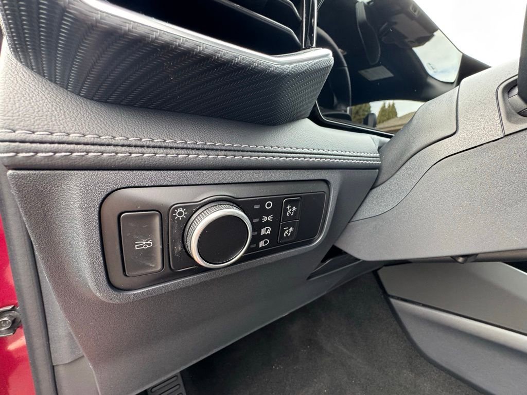 Used 2025 Ford Mustang GT Premium image 17