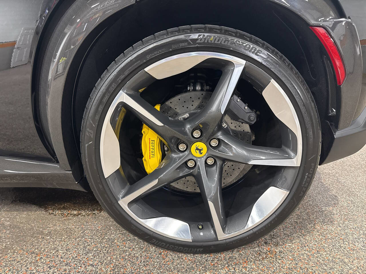 Used 2025 Ferrari Purosangue image 29