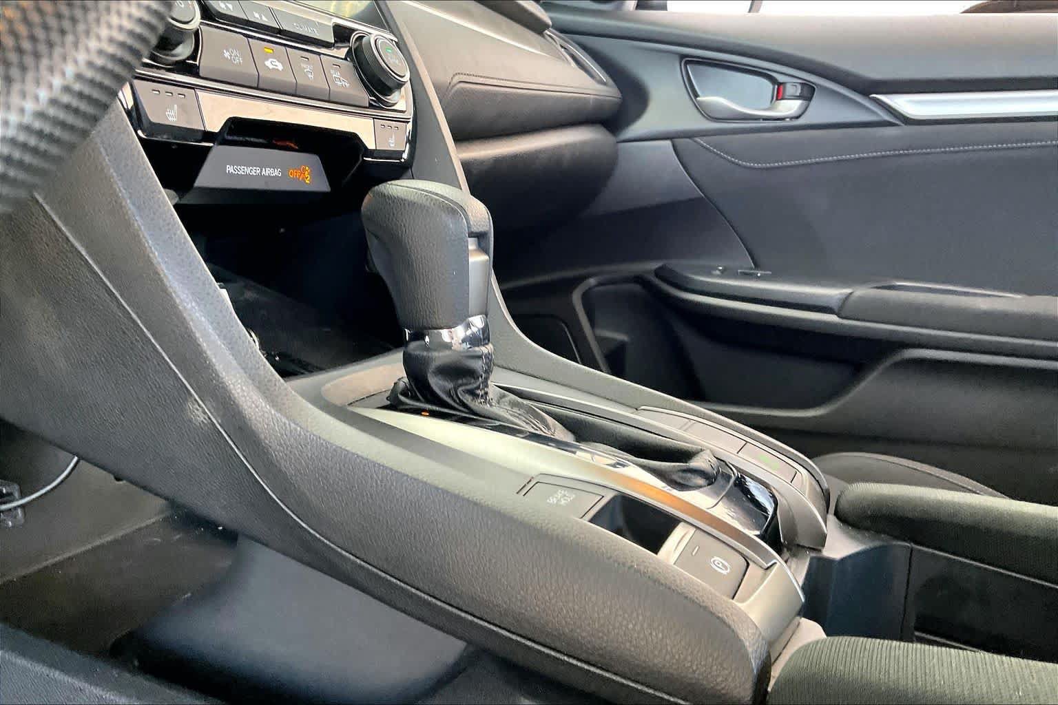 Used 2019 Honda Civic EX image 16