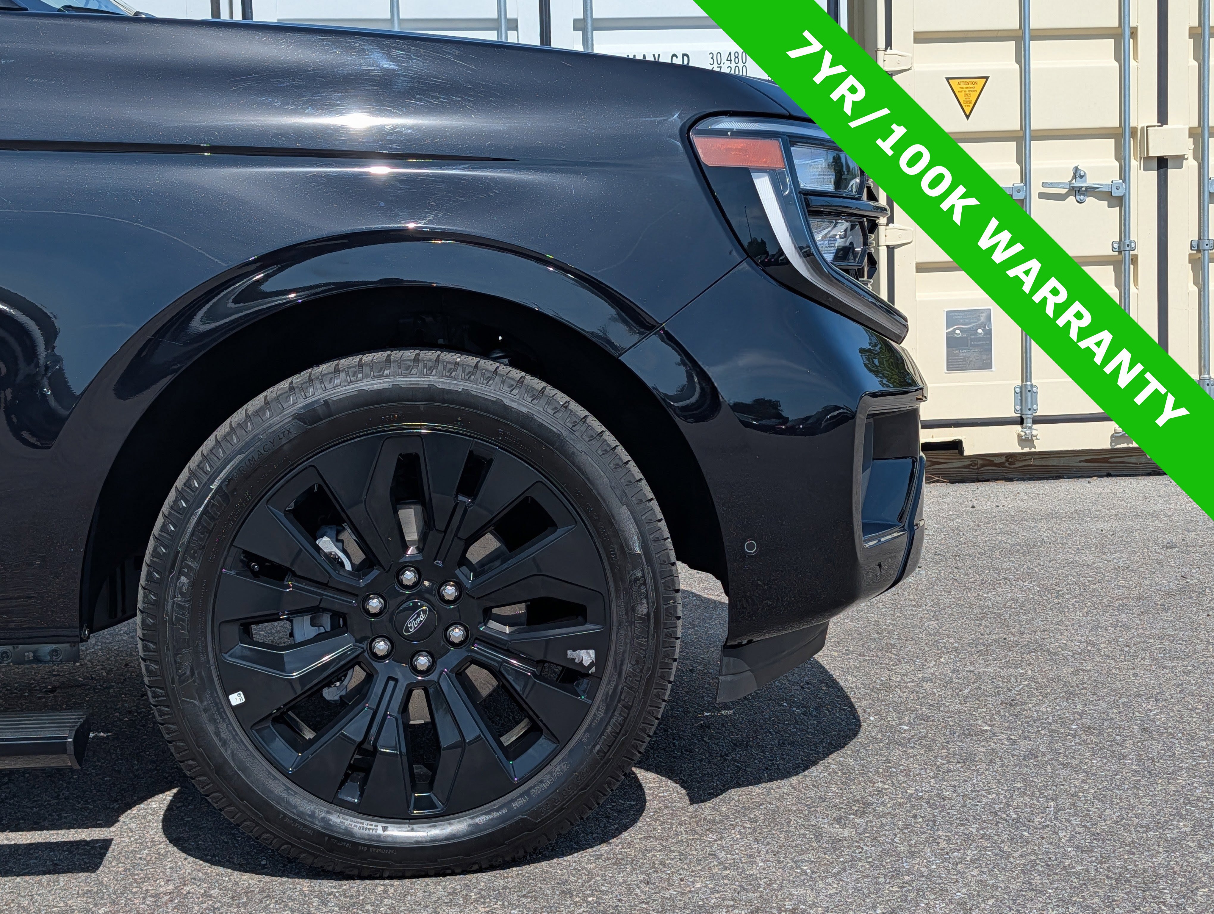 Certified 2025 Ford Expedition Max Platinum w/ Stealth Appearance Package AWD/4WD image 11