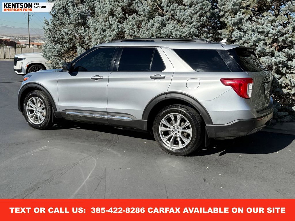 Used 2020 Ford Explorer XLT w/ Equipment Group 202A image 4