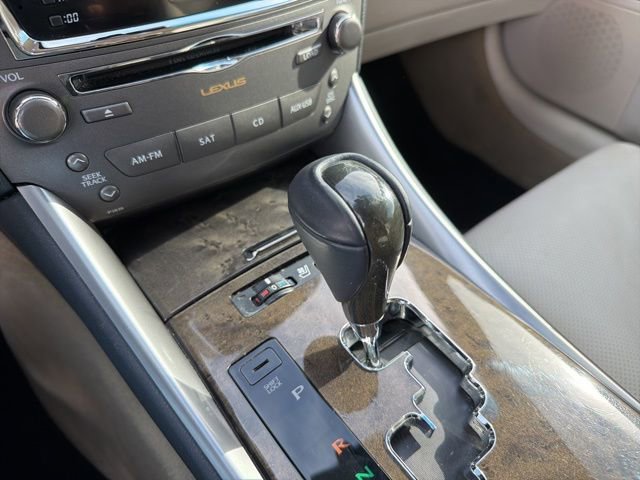 Used 2010 Lexus IS 350C RWD image 23