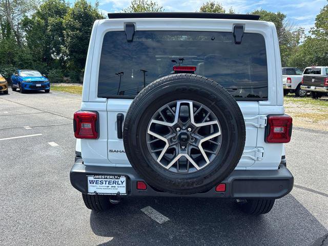 New 2025 Jeep Wrangler Unlimited Sahara image 3