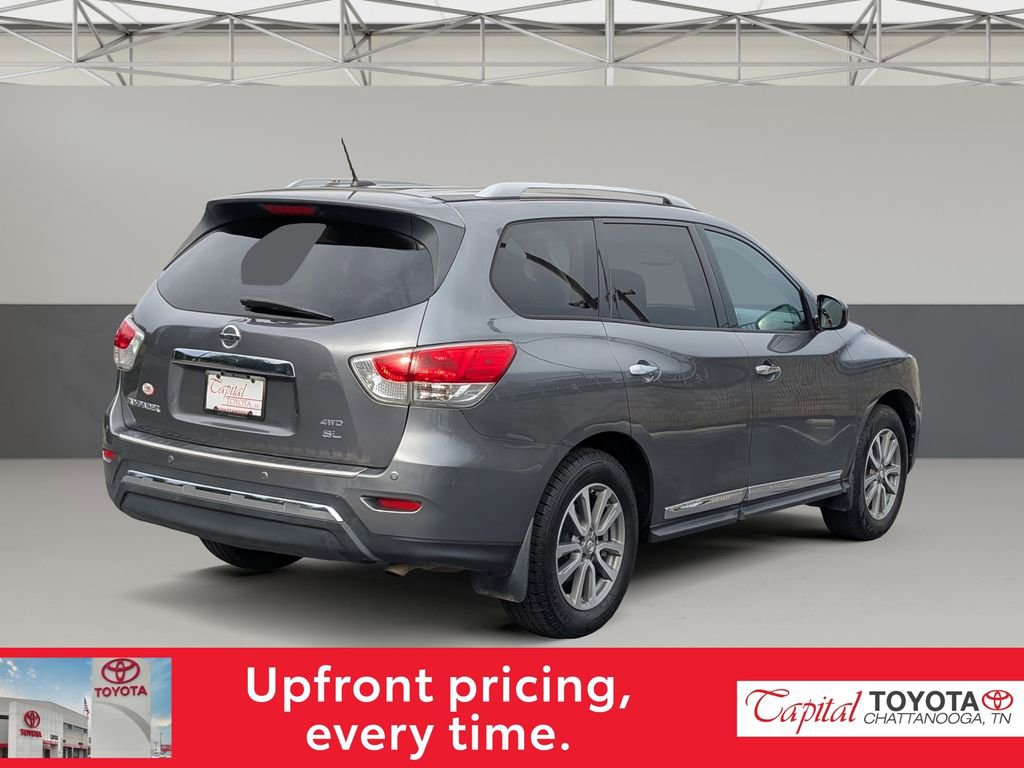 Used 2016 Nissan Pathfinder SL image 5