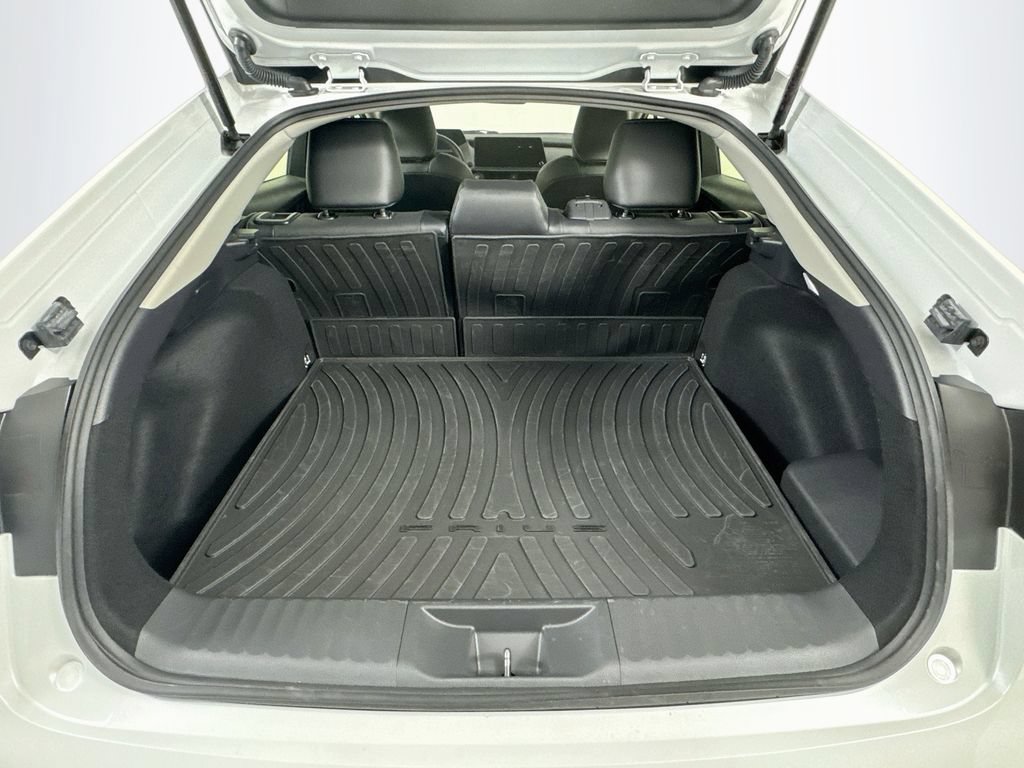 Used 2024 Toyota Prius XLE AWD/4WD image 26