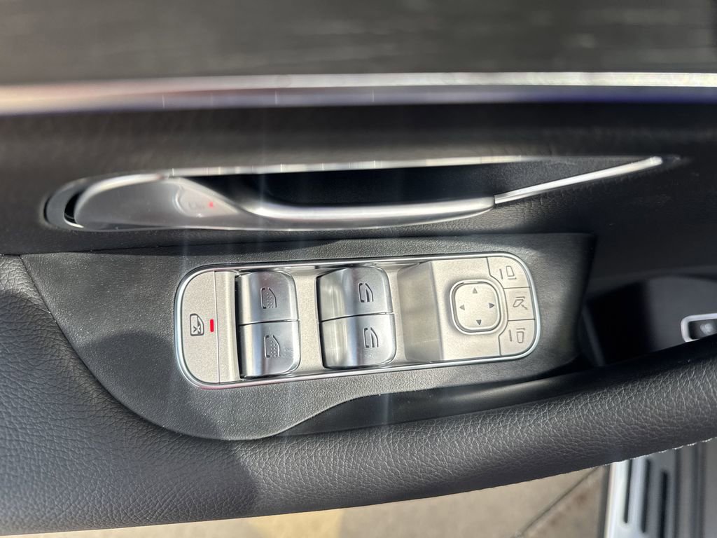 New 2025 Mercedes-Benz GLS 450 4MATIC image 12