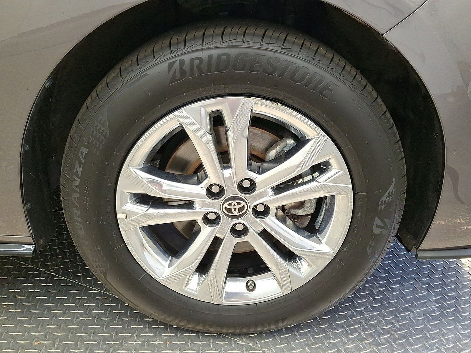 Certified 2023 Toyota Sienna Platinum AWD/4WD image 27