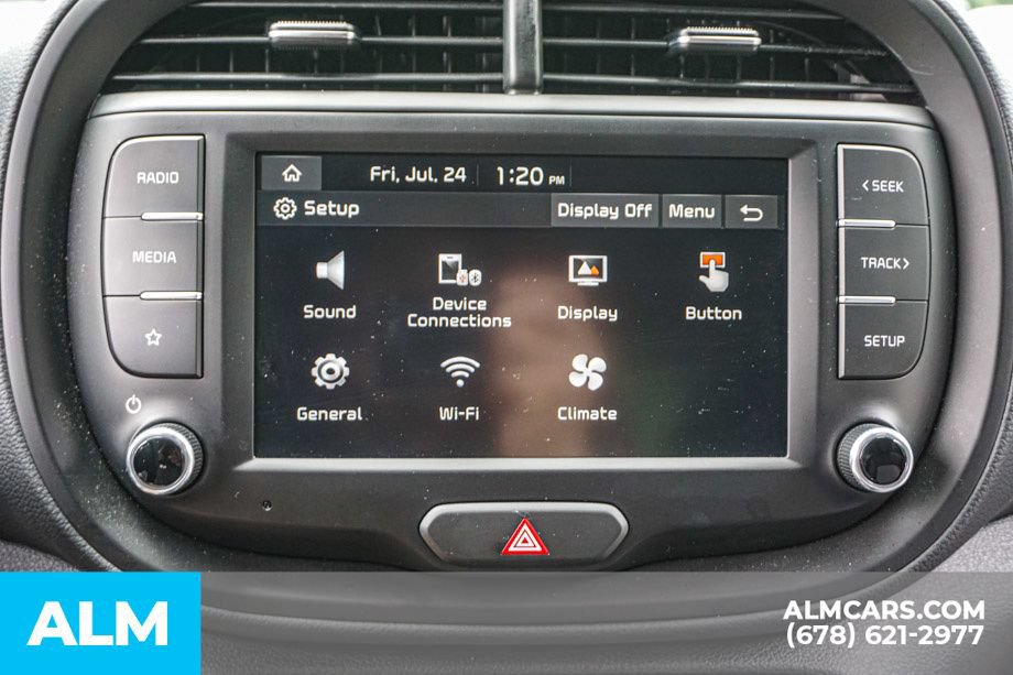 Used 2025 Kia Soul LX w/ LX Technology Package FWD image 34