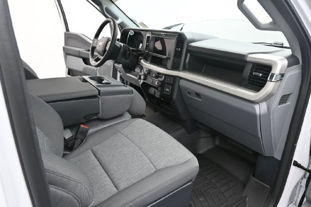 Used 2026 Ford F250 XL w/ XL Chrome Package RWD image 31