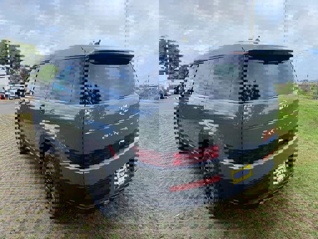 New 2026 Hyundai Santa Fe SE image 5