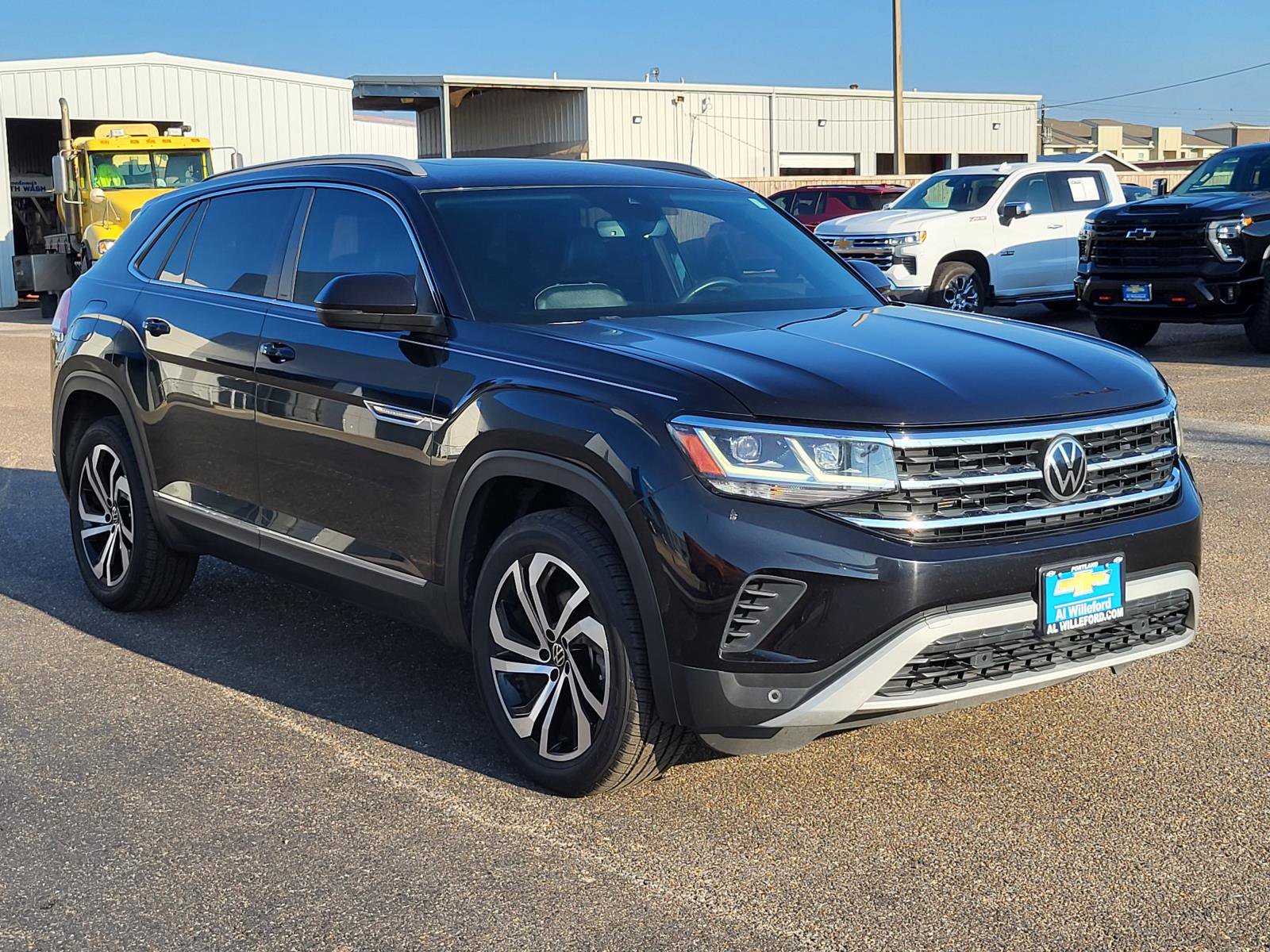 Used 2022 Volkswagen Atlas Cross Sport SEL image 7