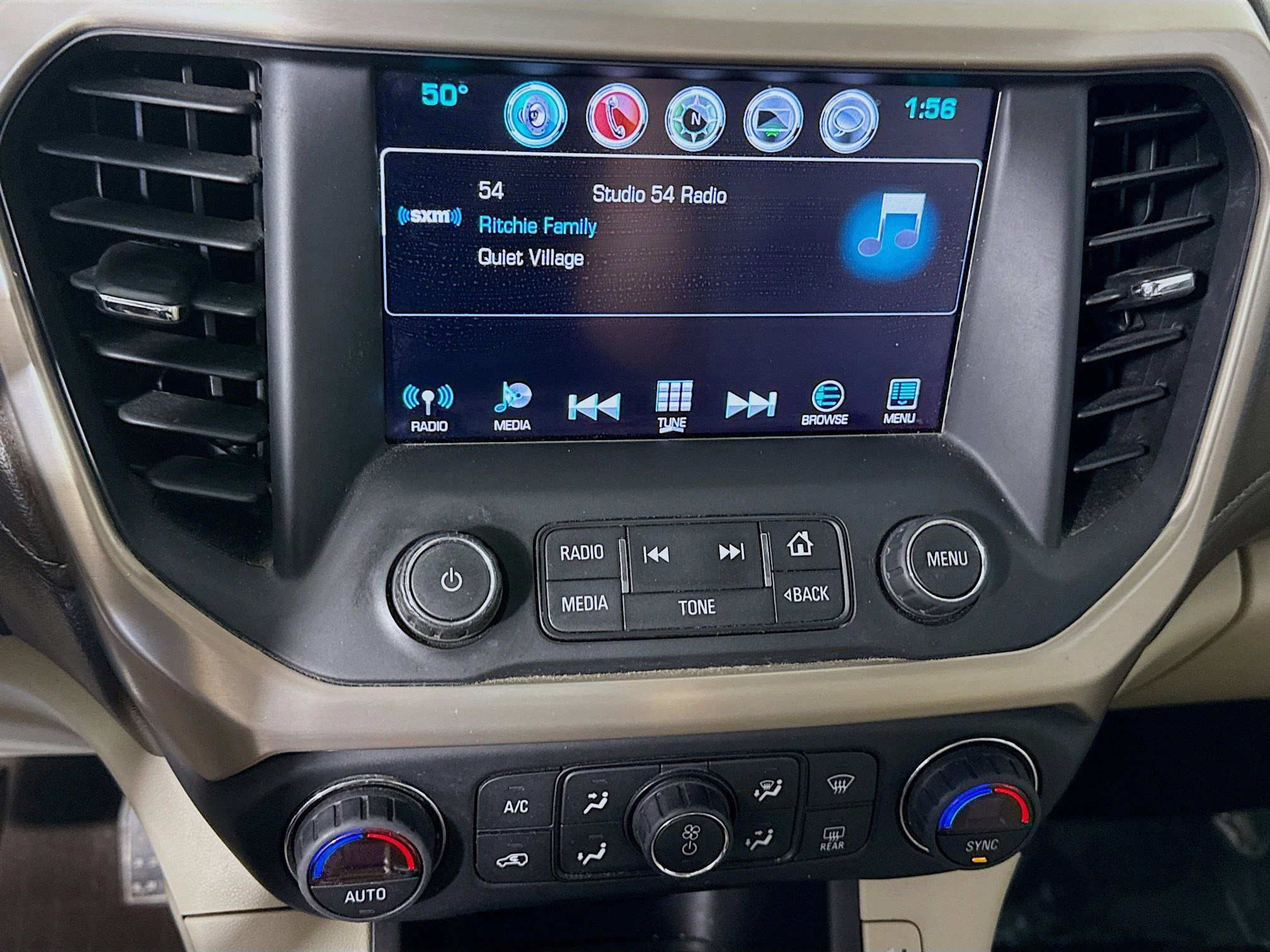 Used 2017 GMC Acadia Denali w/ Technology Package image 18