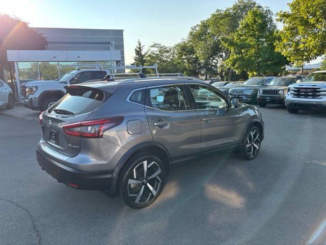 Used 2022 Nissan Rogue Sport SL AWD/4WD image 9
