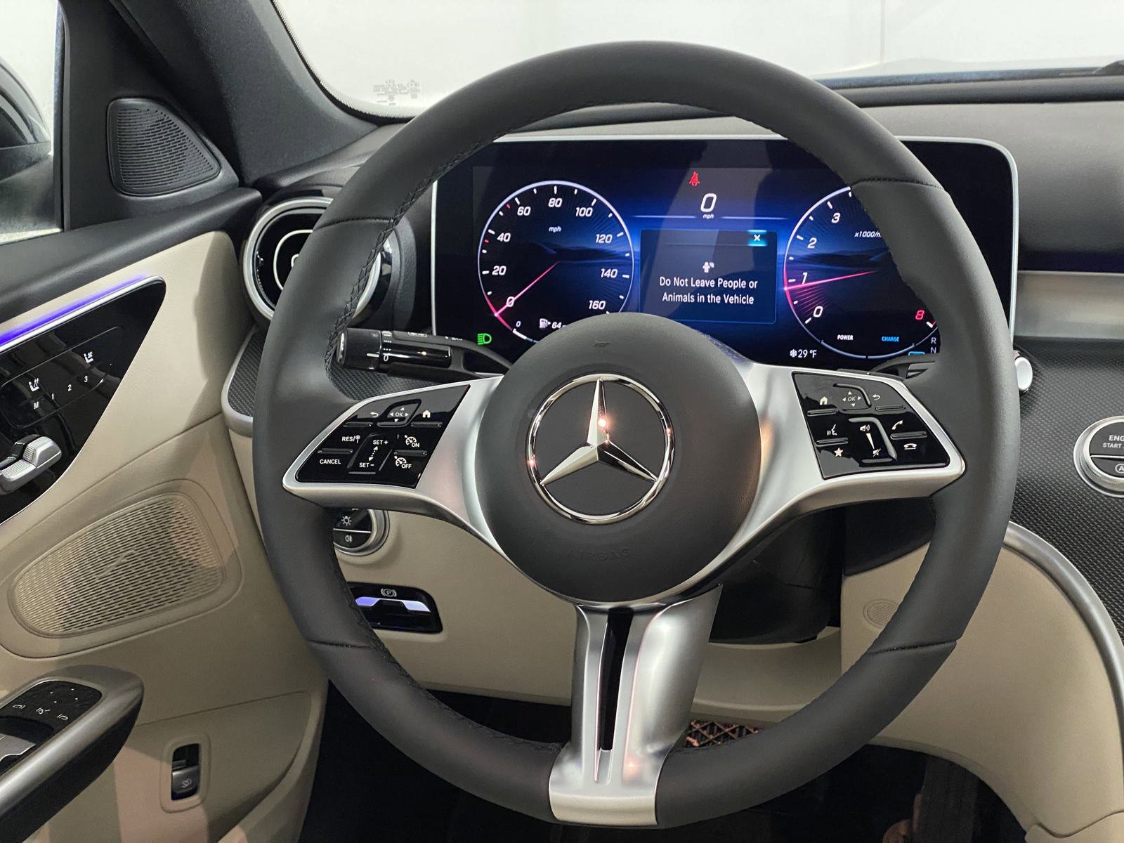 Certified 2025 Mercedes-Benz C 300 4MATIC Sedan image 24