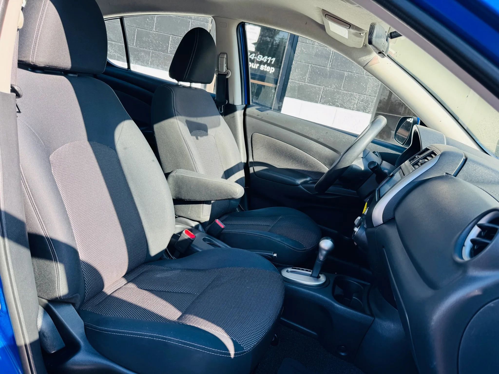 Used 2014 Nissan Versa SV image 16