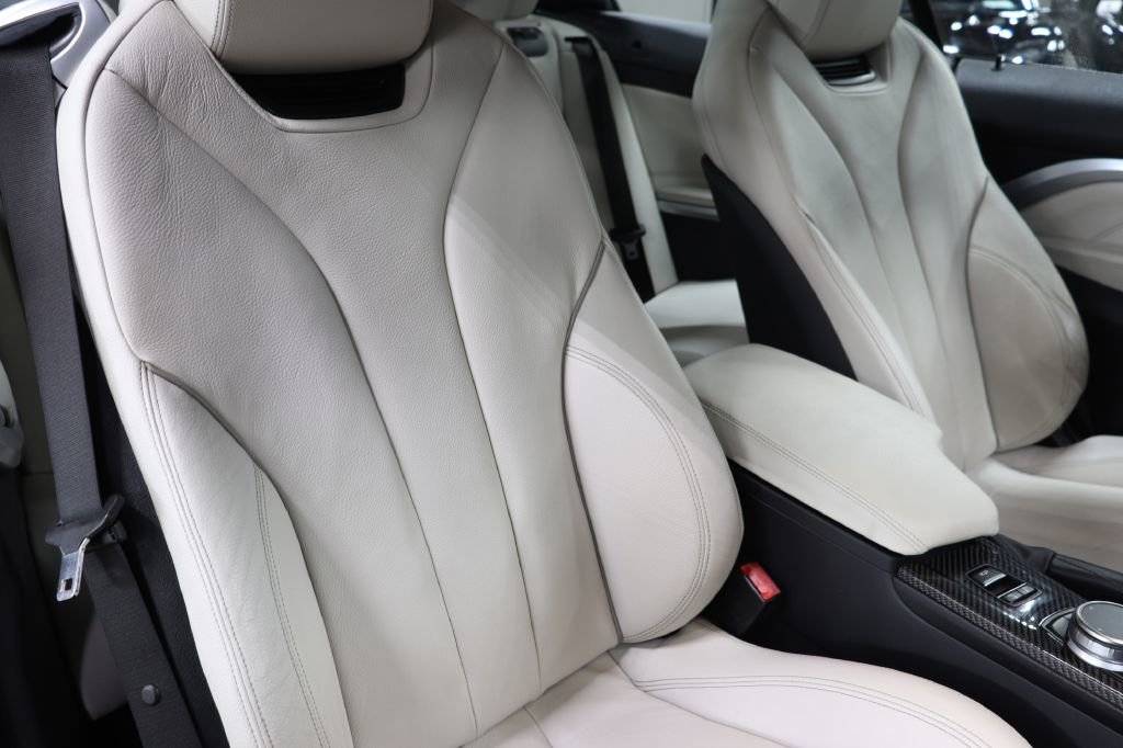 Used 2020 BMW 440i xDrive Convertible w/ M Sport Package image 31