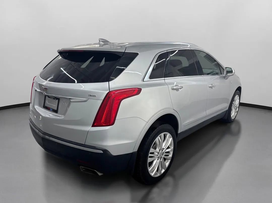 Used 2017 Cadillac XT5 Premium Luxury image 10