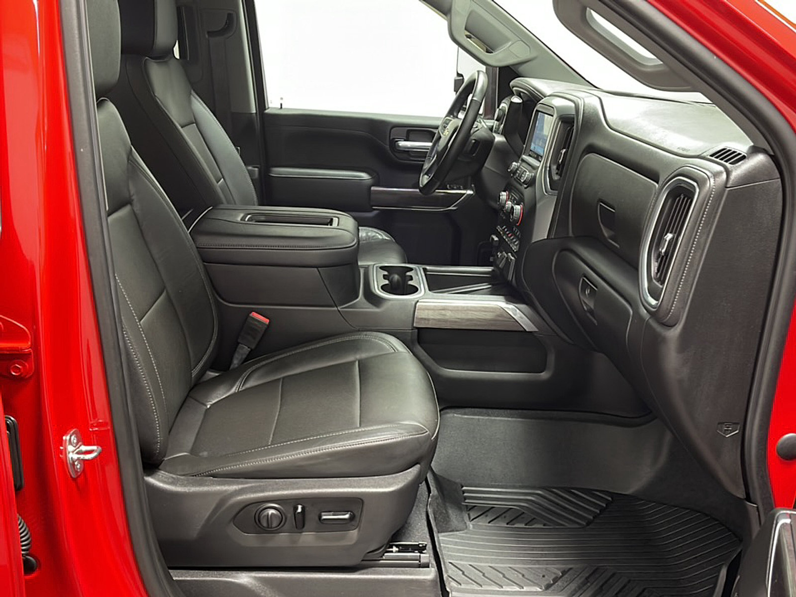 Used 2020 Chevrolet Silverado 2500 LTZ AWD/4WD image 21