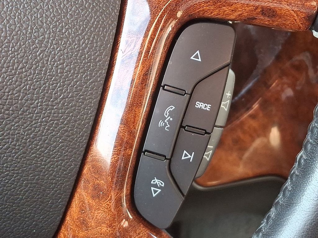 Used 2018 Chevrolet Express 2500 w/ Enhanced Convenience Package image 21