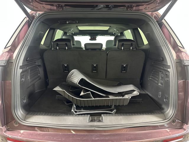 Used 2025 Buick Enclave Avenir w/ Trailering Package, 5000 lbs. image 27