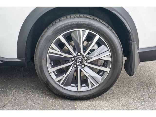 New 2026 INFINITI QX60 Luxe FWD image 10