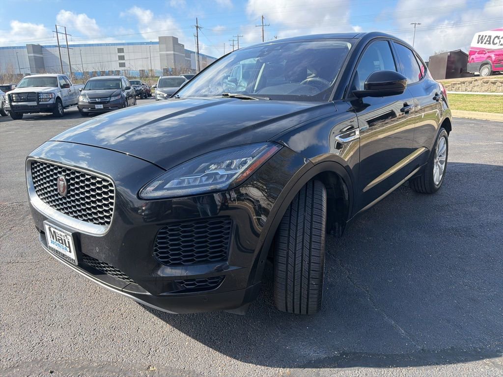Used 2018 Jaguar E-PACE SE image 7