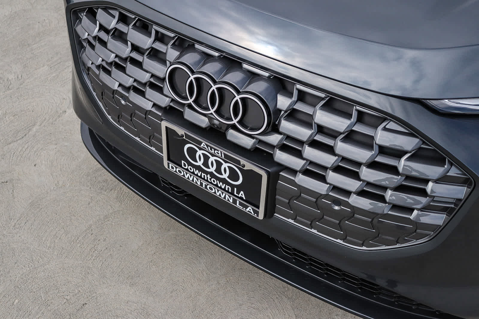 New 2025 Audi Q5 Prestige image 8