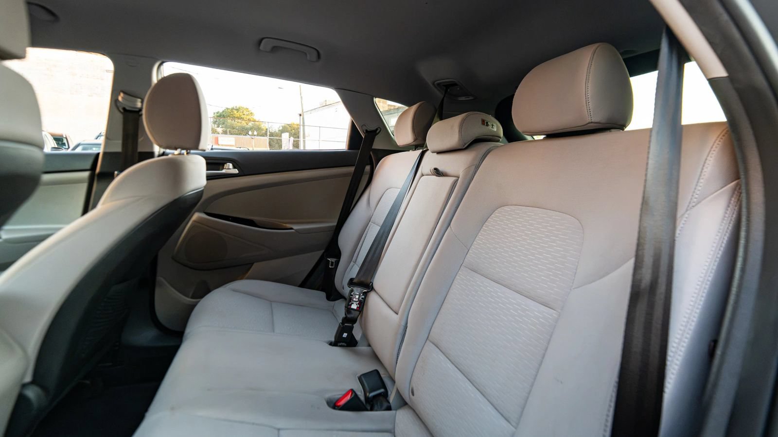 Used 2019 Hyundai Tucson SE w/ Cargo Package FWD image 23