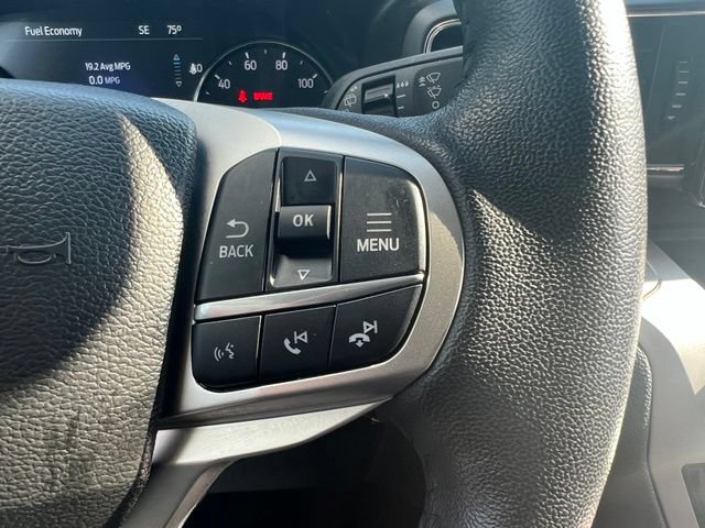 Used 2023 Ford Explorer XLT w/ Equipment Group 202A AWD/4WD image 15