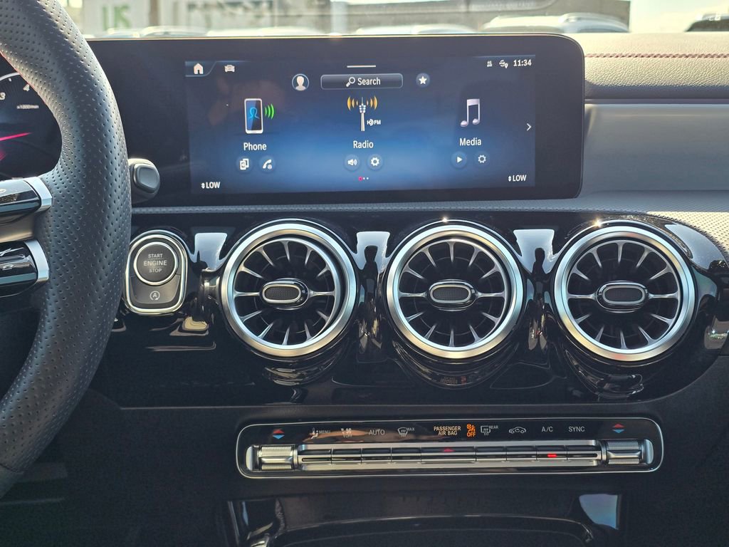 Used 2024 Mercedes-Benz CLA 250 4MATIC w/ AMG Night Package image 28