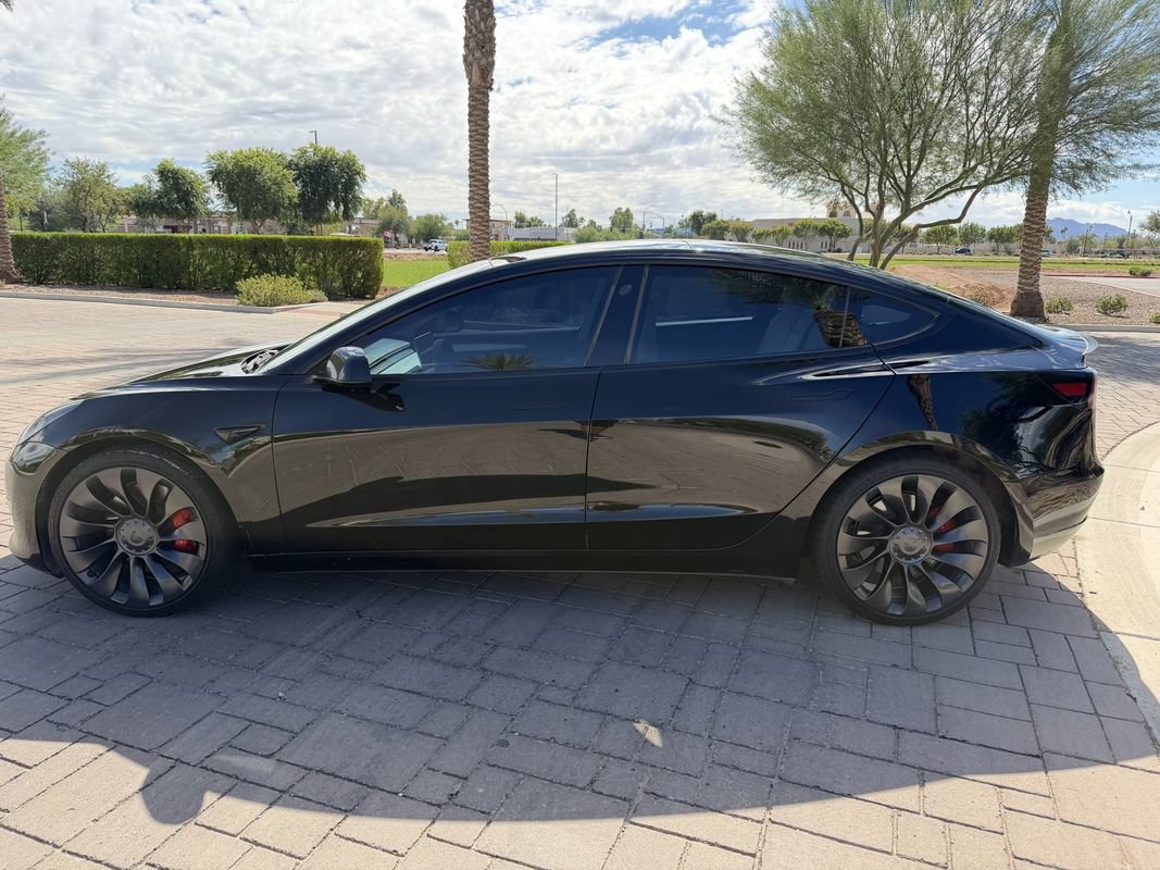 Used 2022 Tesla Model 3 Performance AWD/4WD image 5