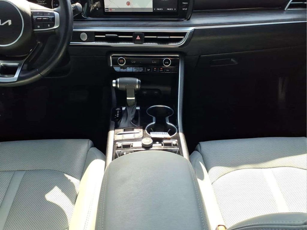 Used 2022 Kia K5 EX w/ EX Premium Package image 11