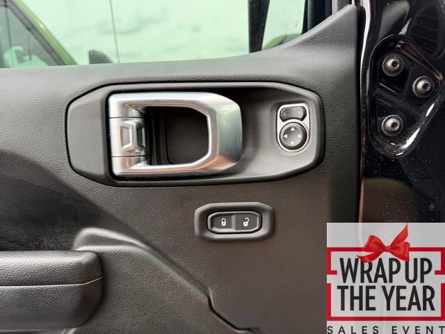 Used 2024 Jeep Wrangler Unlimited w/ Convenience Group image 12