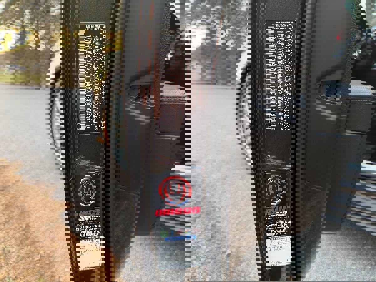 Used 2018 Porsche Panamera 4 image 26