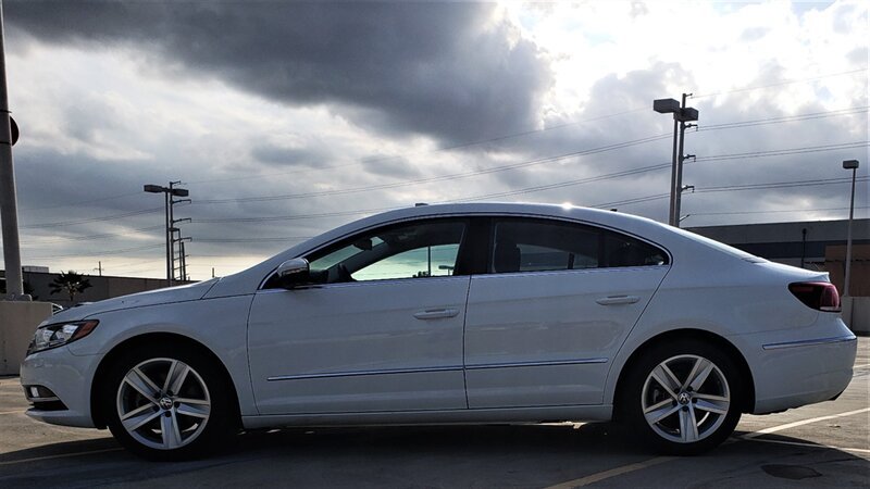 Used 2015 Volkswagen CC Sport FWD image 2