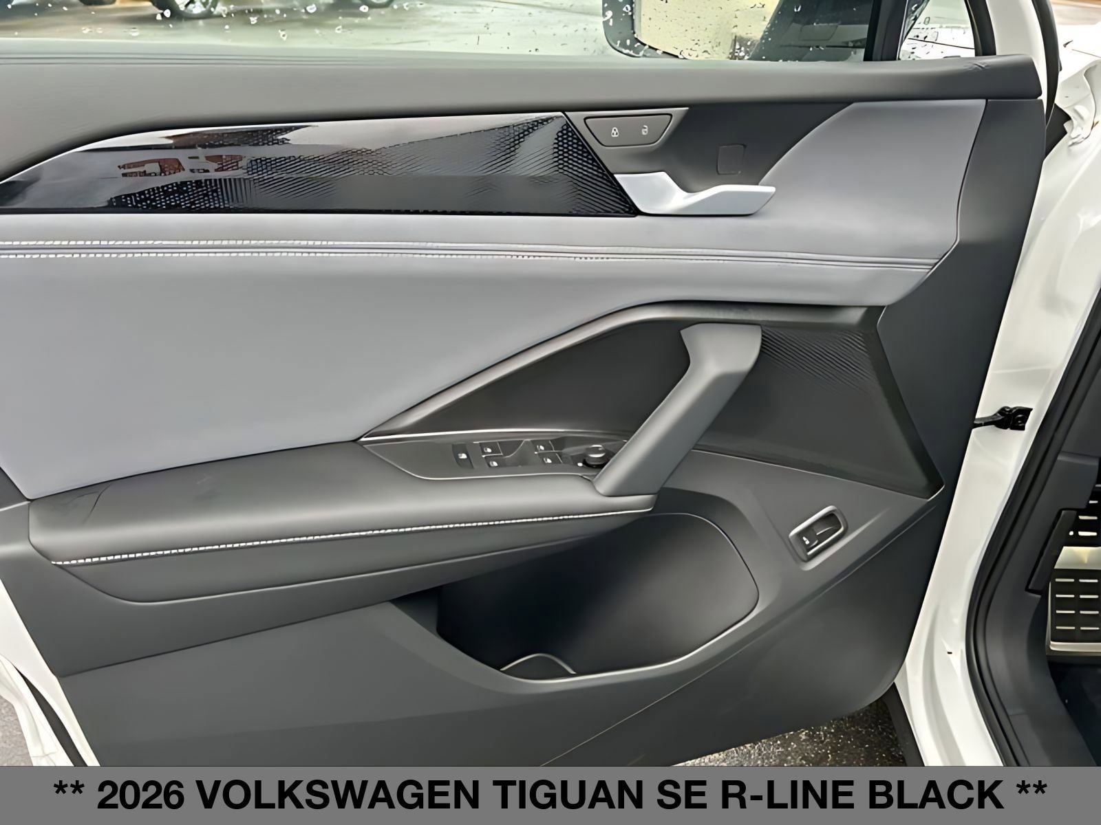 New 2026 Volkswagen Tiguan SE R-Line AWD/4WD image 21