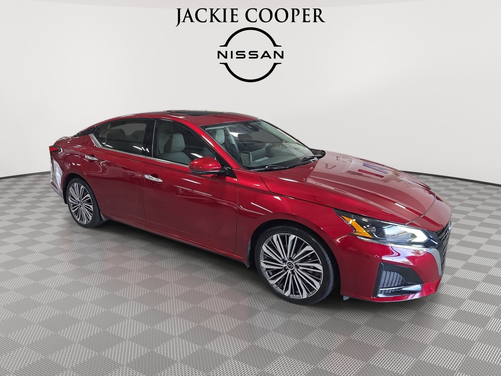 Used 2023 Nissan Altima 2.5 SL FWD image 3
