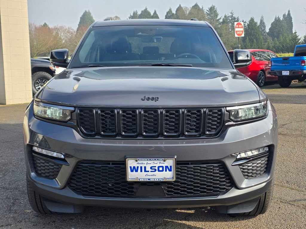 New 2025 Jeep Grand Cherokee Limited w/ Trailer Tow Package AWD/4WD image 25