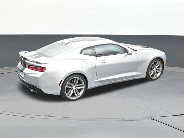 Used 2018 Chevrolet Camaro SS RWD image 62