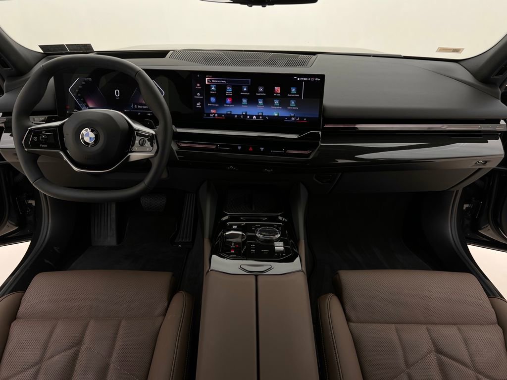 Certified 2026 BMW 530i xDrive w/ Premium Package image 22