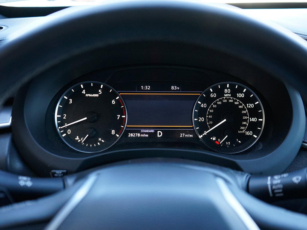 Used 2023 INFINITI QX55 Essential image 13