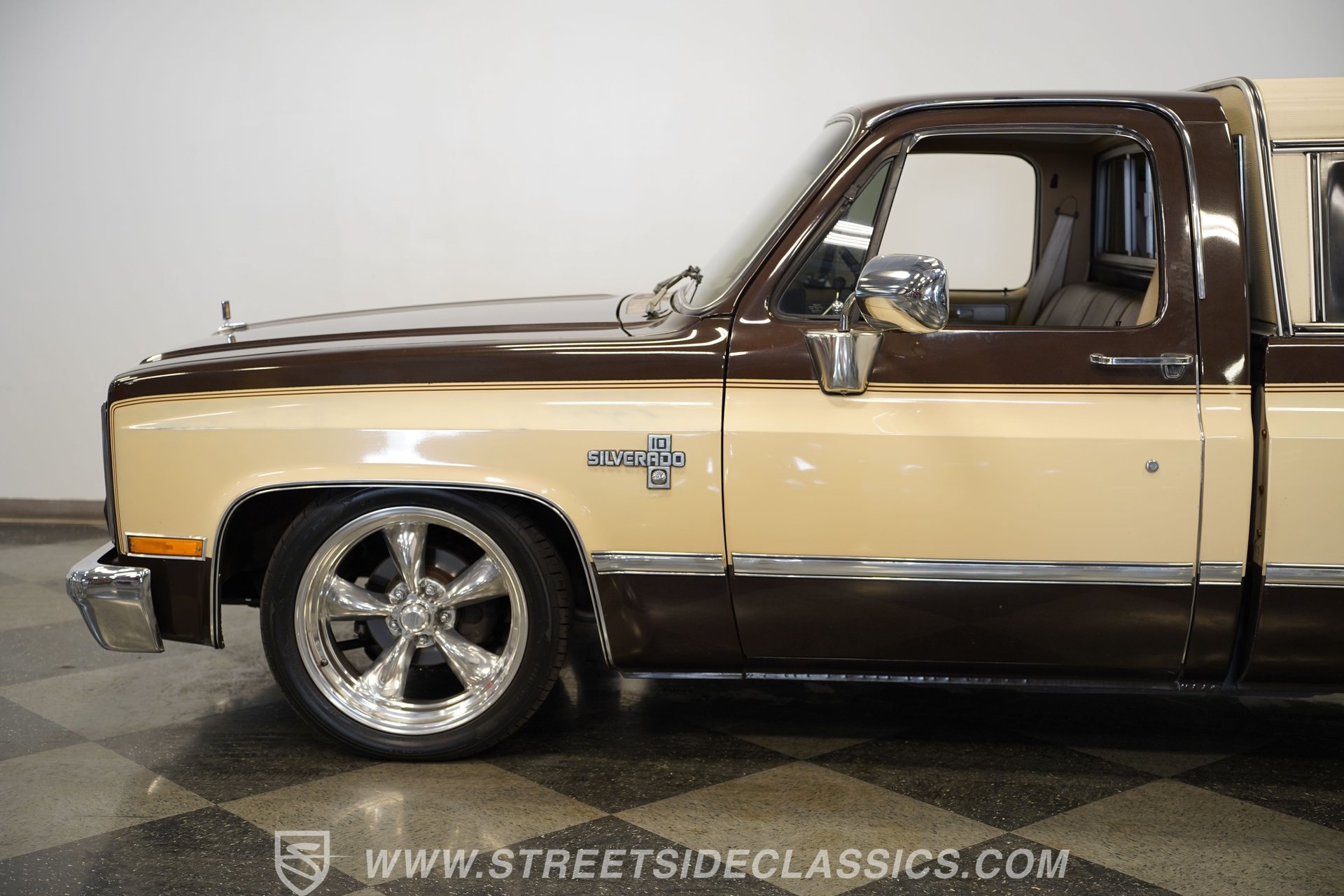 Used 1987 Chevrolet Silverado 1500 1500 RWD image 25