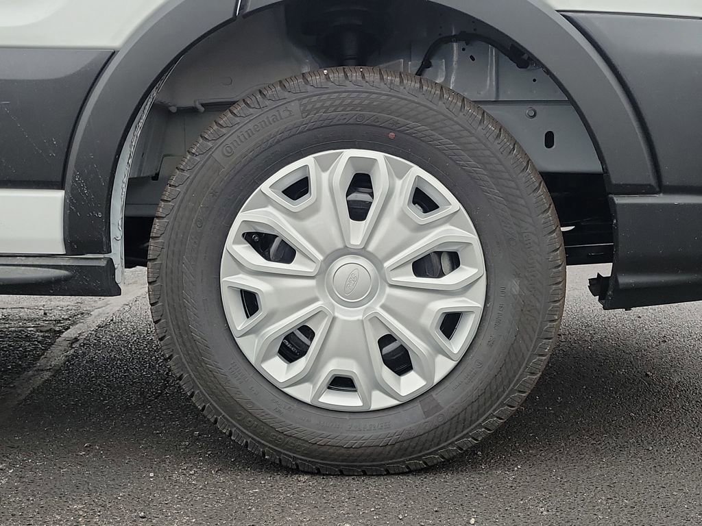 New 2026 Ford Transit 250 148 Medium Roof image 8