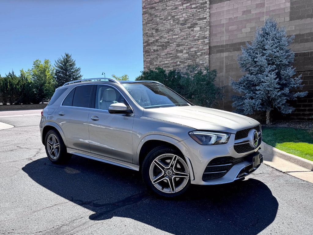 Used 2022 Mercedes-Benz GLE 350 4MATIC image 2