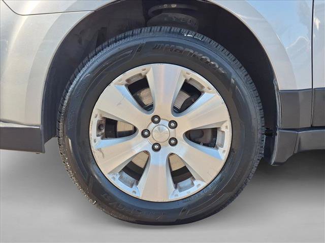 Used 2010 Subaru Outback 3.6R Limited AWD/4WD image 23